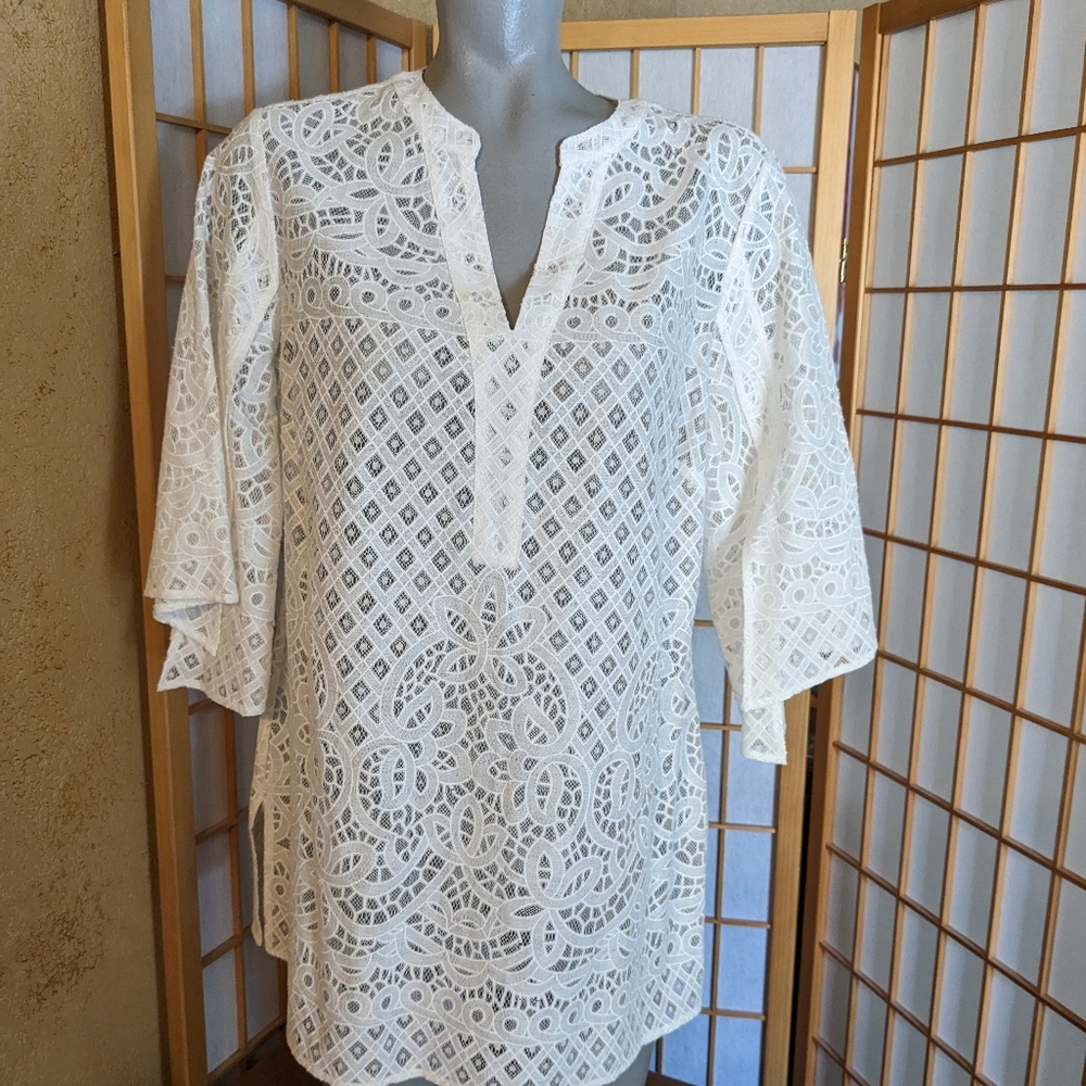 Chico's, Black label top, NEW with tags, size 1.